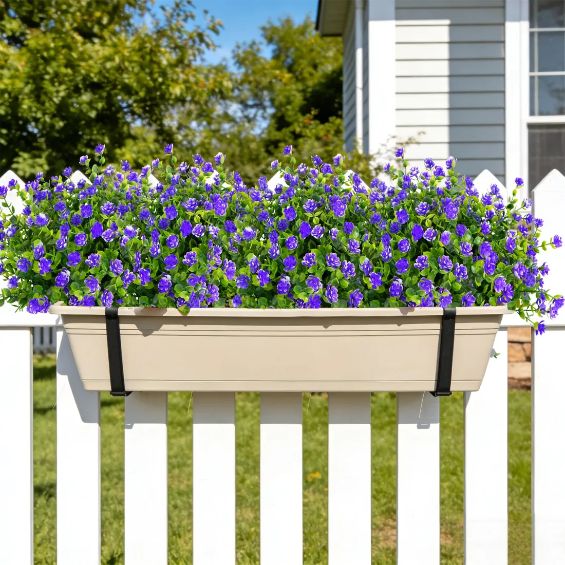 Bassion Boxwood blossom bundles, 20 pack in Multicolor, view 3