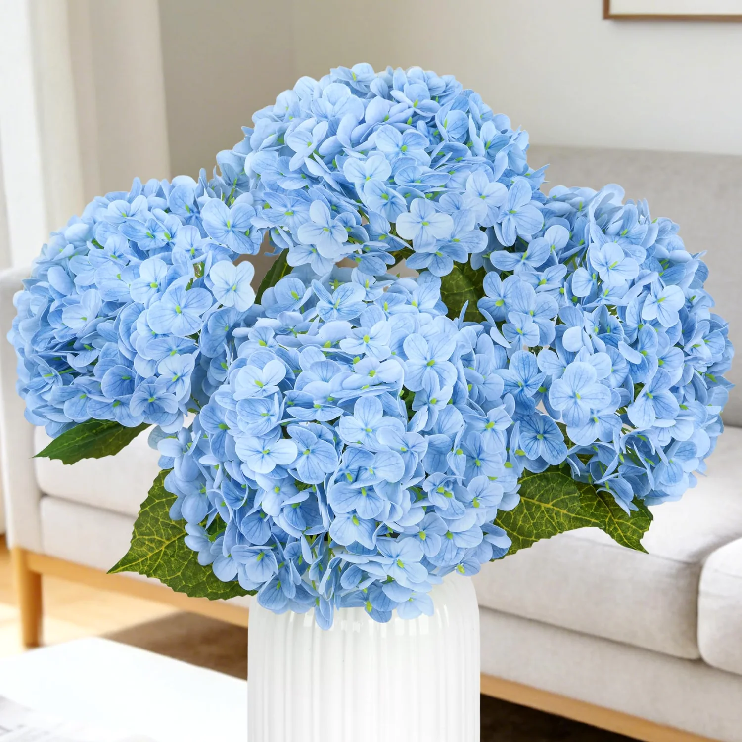 Bassion Real-touch hydrangeas, 4 stems in Blue